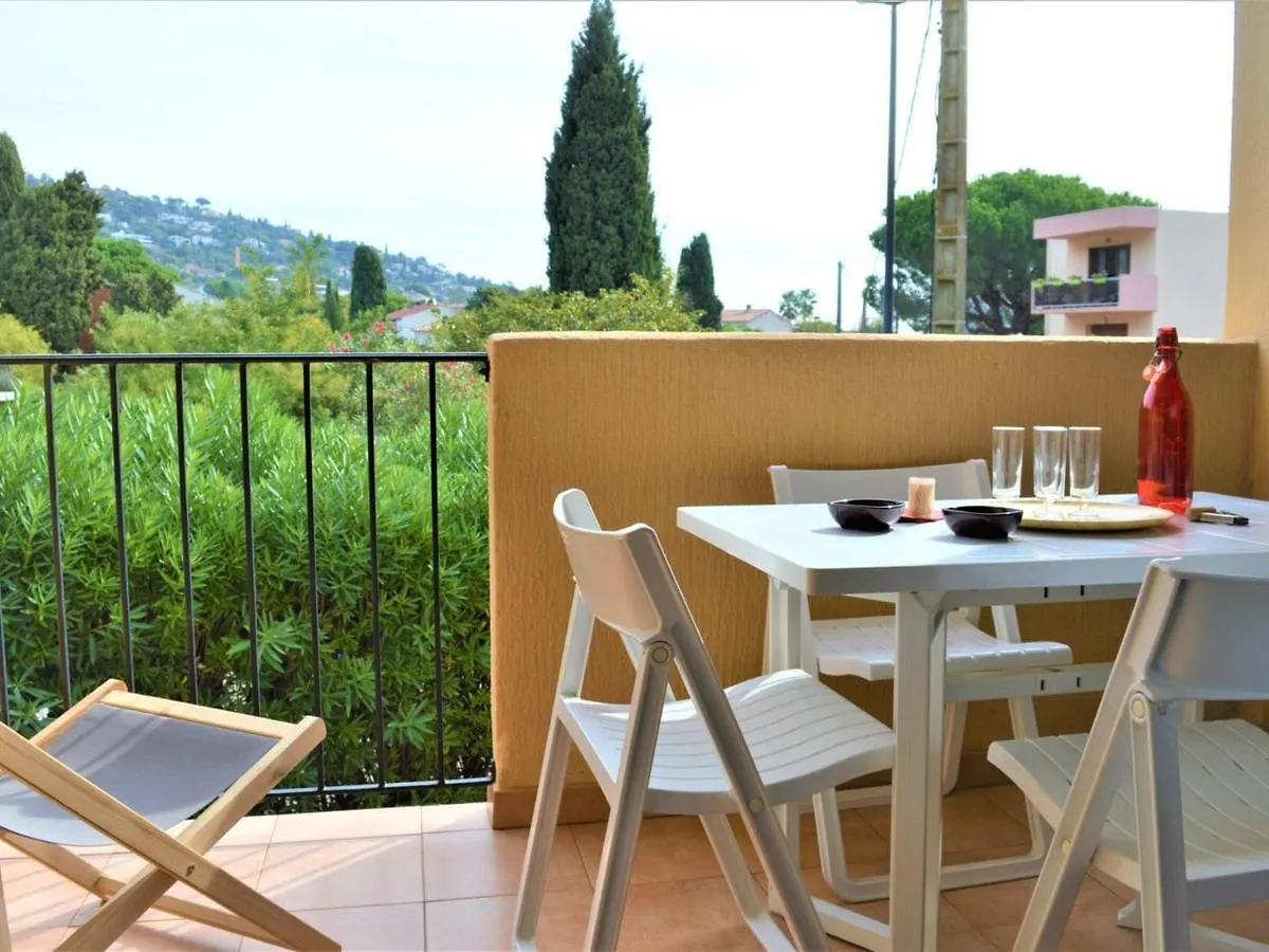 Studio 4 Pers A 500M De La Plage De Saint-Clair, 3 Etoiles, Parking Inclus, Menage Offert - Fr-1-251-398 contacts