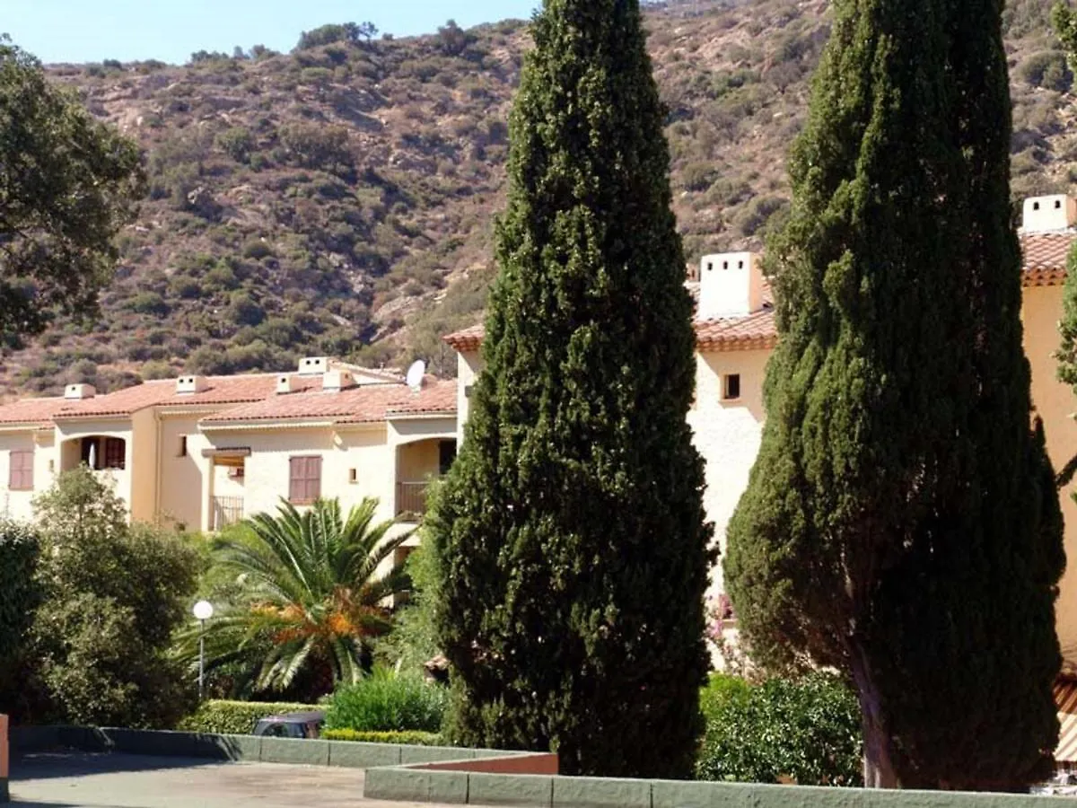 Apartment Studio 4 Pers A 500M De La Plage De Saint-Clair, 3 Etoiles, Parking Inclus, Menage Offert - Fr-1-251-398 Le Lavandou France